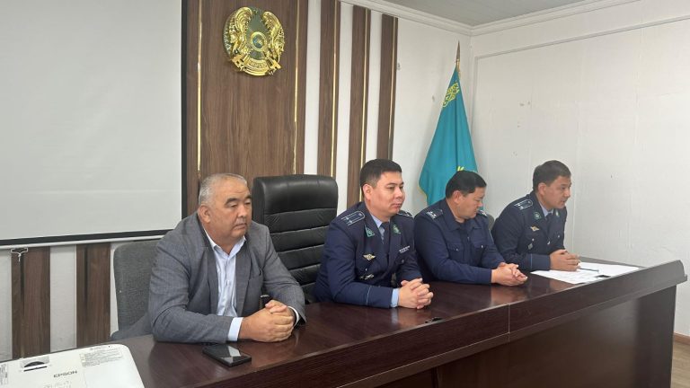 РЕСПУБЛИКА КҮНІ МАҚТААРАЛДА АТАЛЫП ӨТТІ