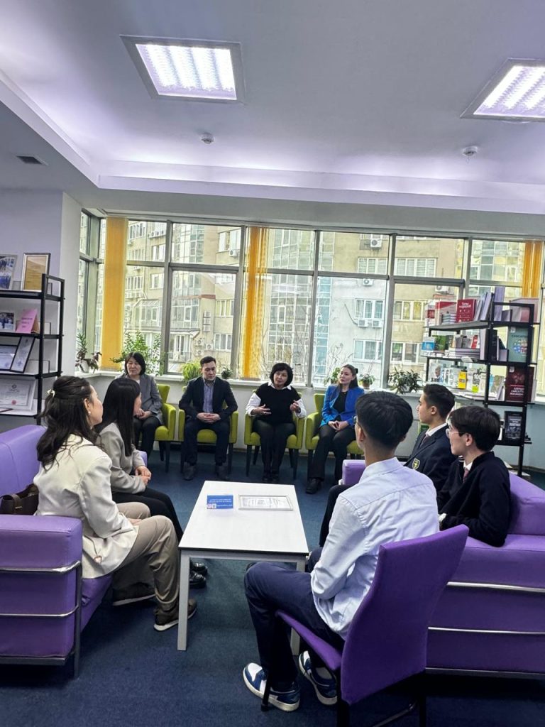 Профессионализация государственного аппарата в действии