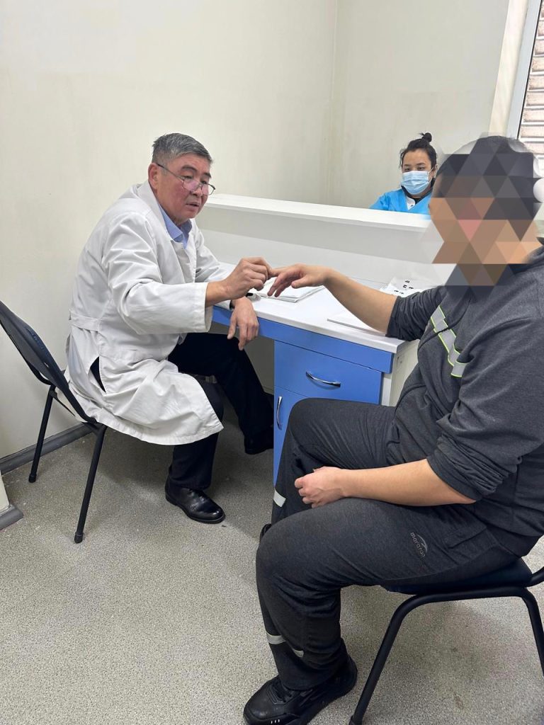 СОТТАЛҒАН БАЛАЛАР ДӘРІГЕРЛІК ТЕКСЕРУДЕН ӨТТІ