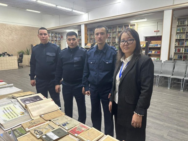 Тәуелсіздік күні қарсаңында Абай облысы бойынша ҚАЖ-нің жас қызметкерлері эксклюзивті көрмеге қатысты