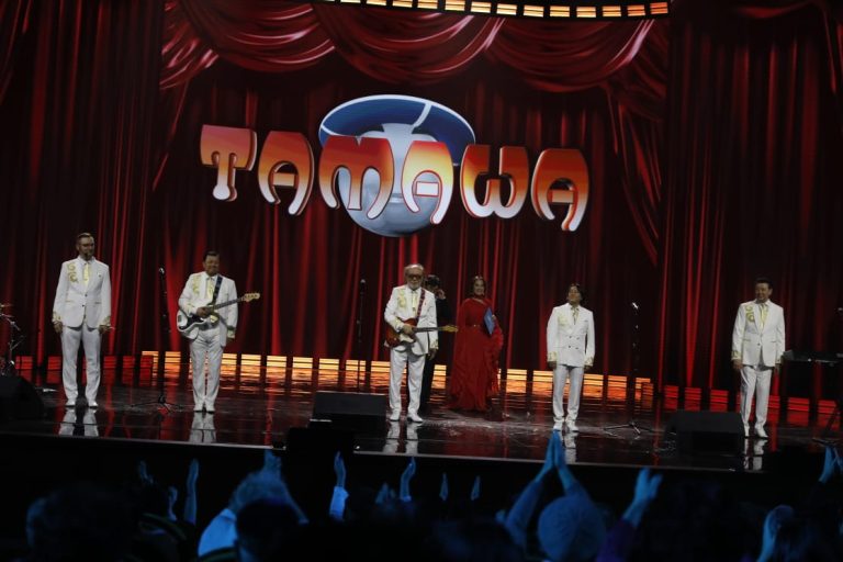 «Тамаша» театрына — 45 жыл: Республика сарайында мерейтойлық концерт өтті