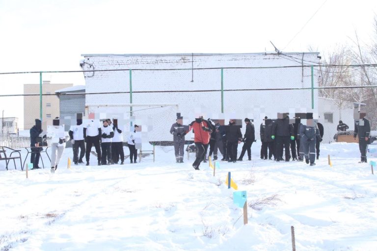 №64 мекемедегі қысқы спартакиада