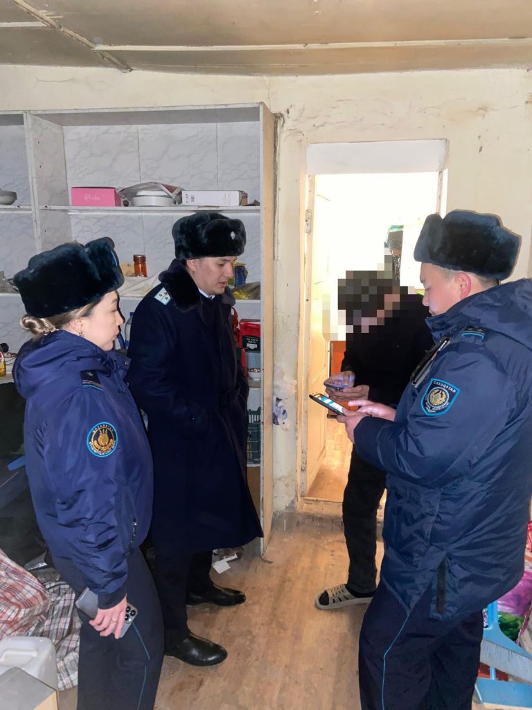 Қызылорда қалалық пробация қызметінің есебіндегі тұлғалар мекенжайларынан тексерілді