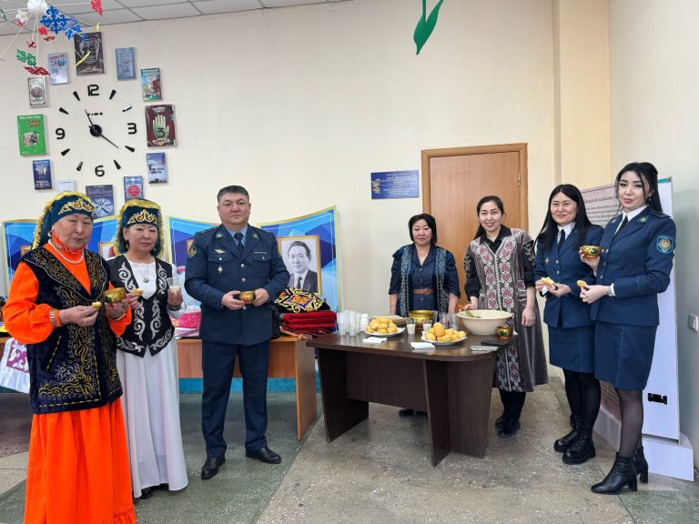 Озари своим лучем великий праздник Наурыз