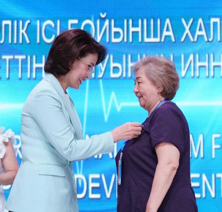 ТҮРКІСТАНДА МЕЙІРГЕР ІСІН ДАМЫТУ ИННОВАЦИЯЛАРЫНА АРНАЛҒАН ХАЛЫҚАРАЛЫҚ ФОРУМ ӨТУДЕ
