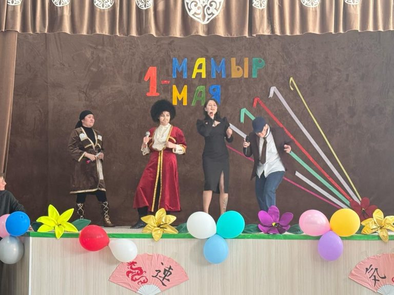 №79 әйелдер колониясында Бірлік күніне арналған өнер байқауы өтті