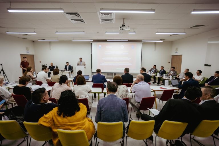 Нархоз университетінде жасанды интеллект пен үлкен деректерге арналған халықаралық конференция өтті