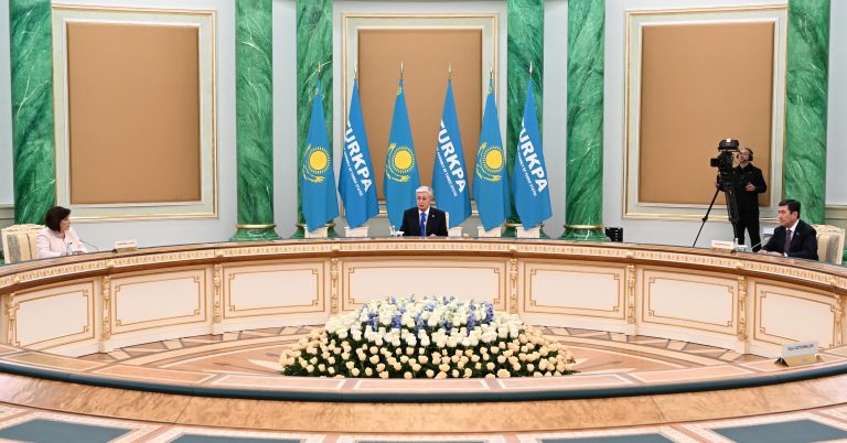 Президент Түркі мемлекеттері Парламенттік ассамблеясына мүше елдер парламенттерінің спикерлерімен кездесті