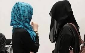 Бет әлпетті жауып жүруге тыйым салынбақ: Мамандар не дейді?