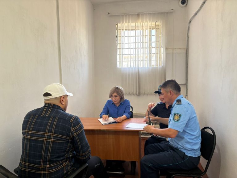 Представительство по правам человека города Астаны провело совместный приём с содержащимися под стражей в учреждении №64