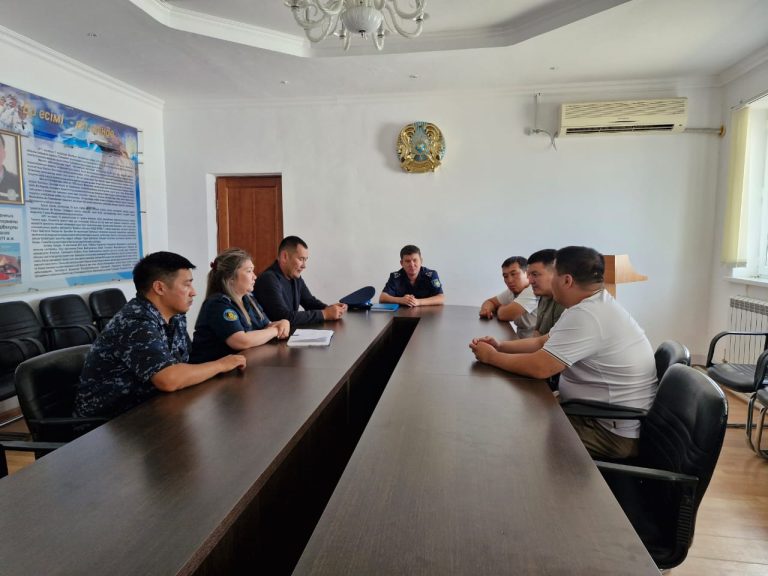 Nº15 мекемесінде Атырау облысы әкімдігінің қолдауымен екі ангар өндірістік цехтары салынуда