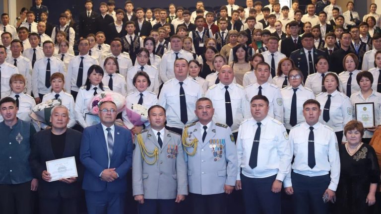 Қазақстан Республикасы күніне орай Абай облысы бойынша ҚАЖ департаментінде салтанатты іс-шара өтті