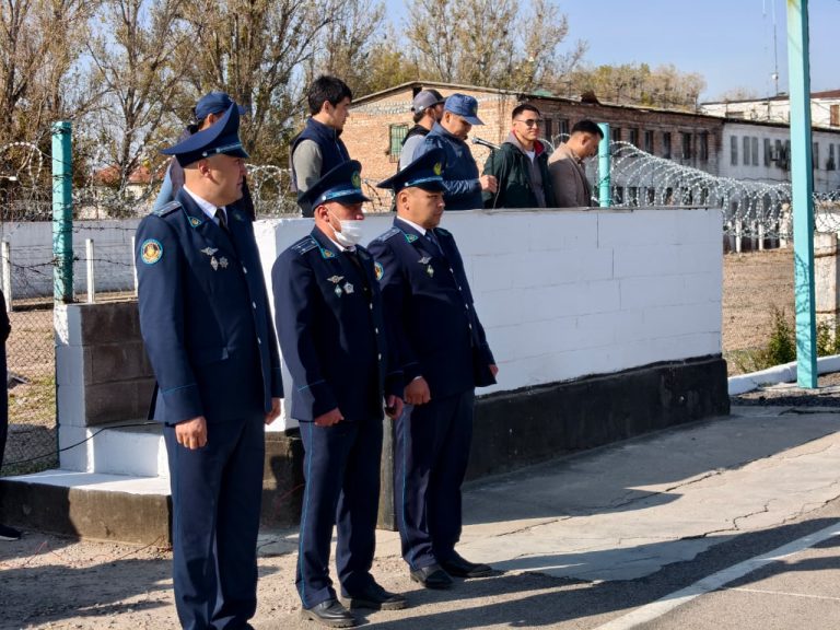 Республика күні: №14 мекемесінде гимн шырқалып, спорттық сайыстар өтті