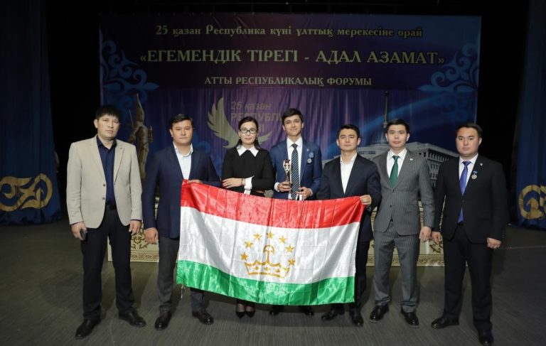 Ел мерейін асырған жас заңгерлер