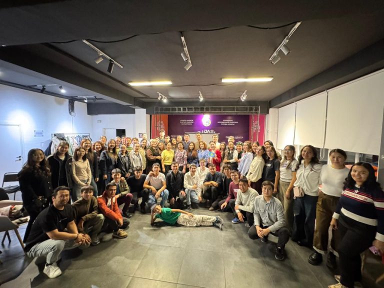 В Алматы прошла диалоговая площадка  «Молодежь новой эпохи»