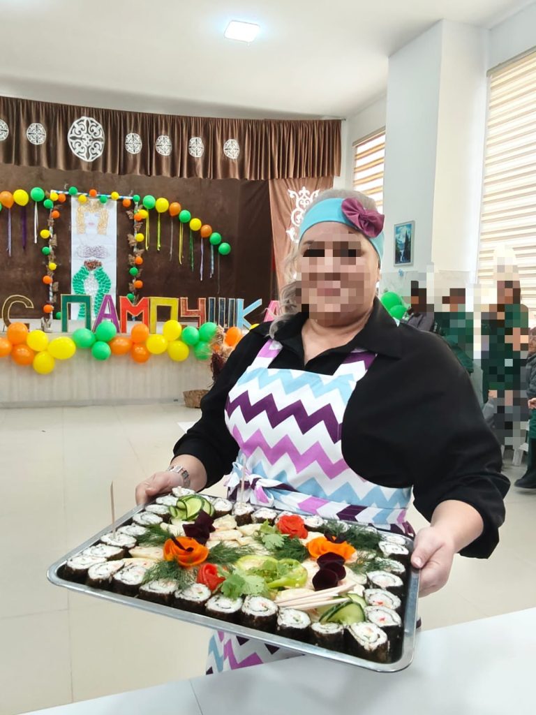 №79 мекемесінде жазасын өтеуші сотталған азаматшалар арасында «Мисс Пампушка» байқауы өтті