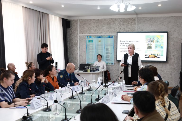 «Заңға бағынған-құл болмайды!» деген тақырыпта семинар өтті