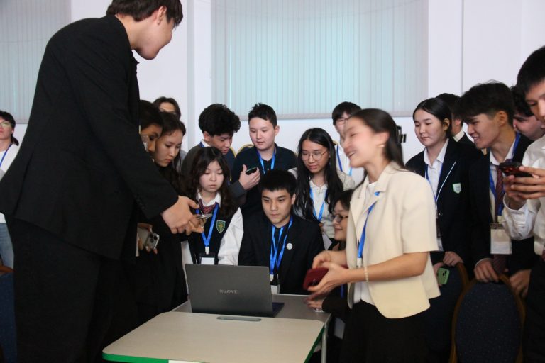 Кузница молодых лидеров