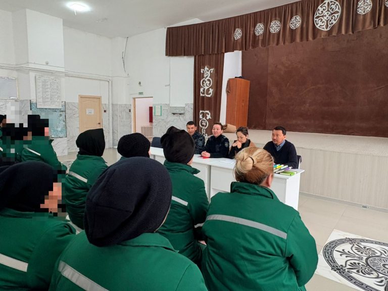 Интернеттегі діни ықпал белгісі мен қаупі