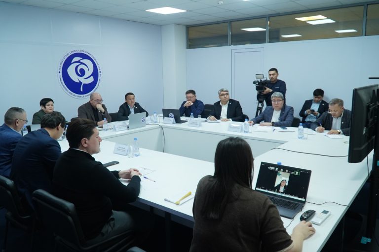 В ОСДП обсудили проект новой Конституции Республики Казахстан