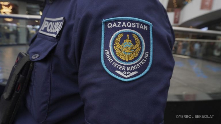 Алматыдағы кісі өлімімен аяқталған ірі жол апаты: Қазақстандықтар ашық сотты талап етуде