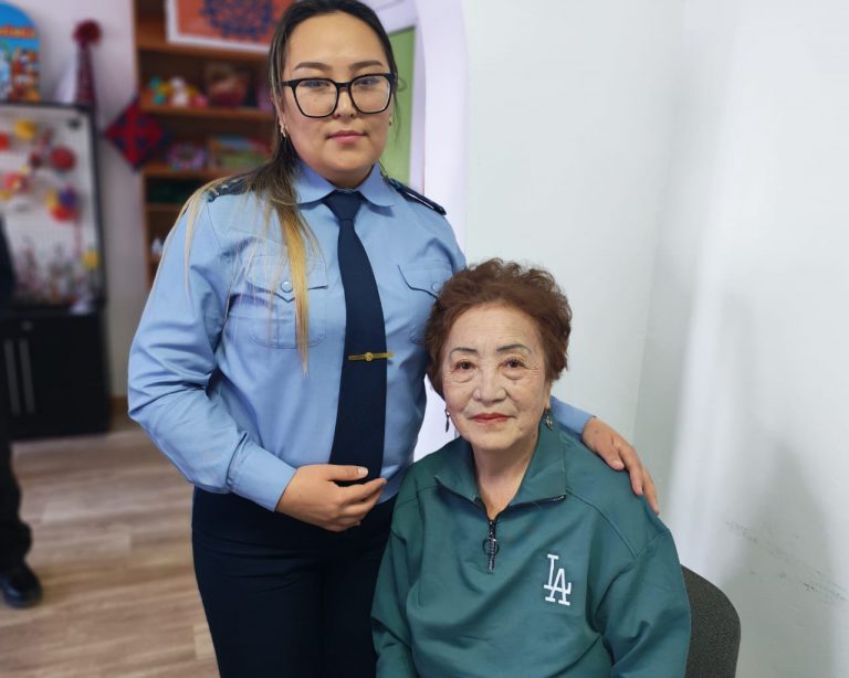 Семей қаласында Абай облысы бойынша ҚАЖ қызметкерлері аға буынның белсенді өкілдеріне «Бьюти Day» ұйымдастырды