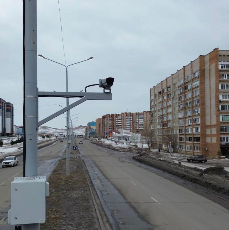 «Резиновые квартиры», «трезвые села» и «умные камеры»