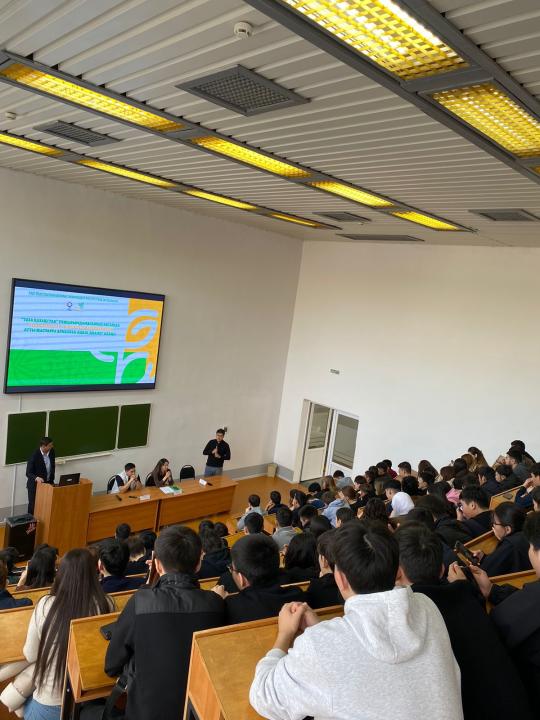 В формате открытого диалога 