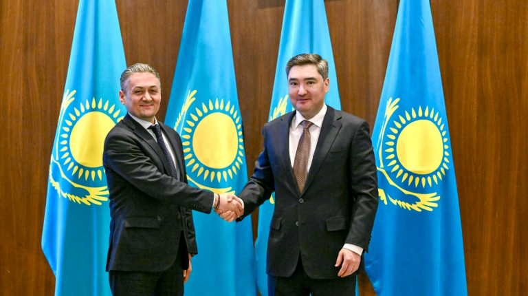 Олжас Бектенов шетелдік компаниялардың басшыларымен кездесулер өткізді