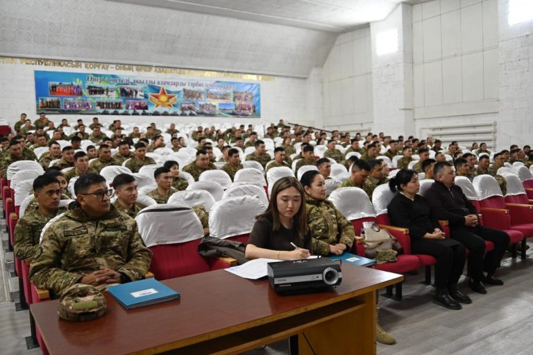 Республикалық ақпараттық-түсіндіру тобы мүшелері Абай облысына іс-сапарға барды