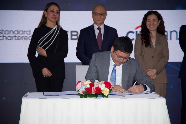 БРК подписал соглашения по «зеленым» проектам на сумму свыше 2 млрд долларов