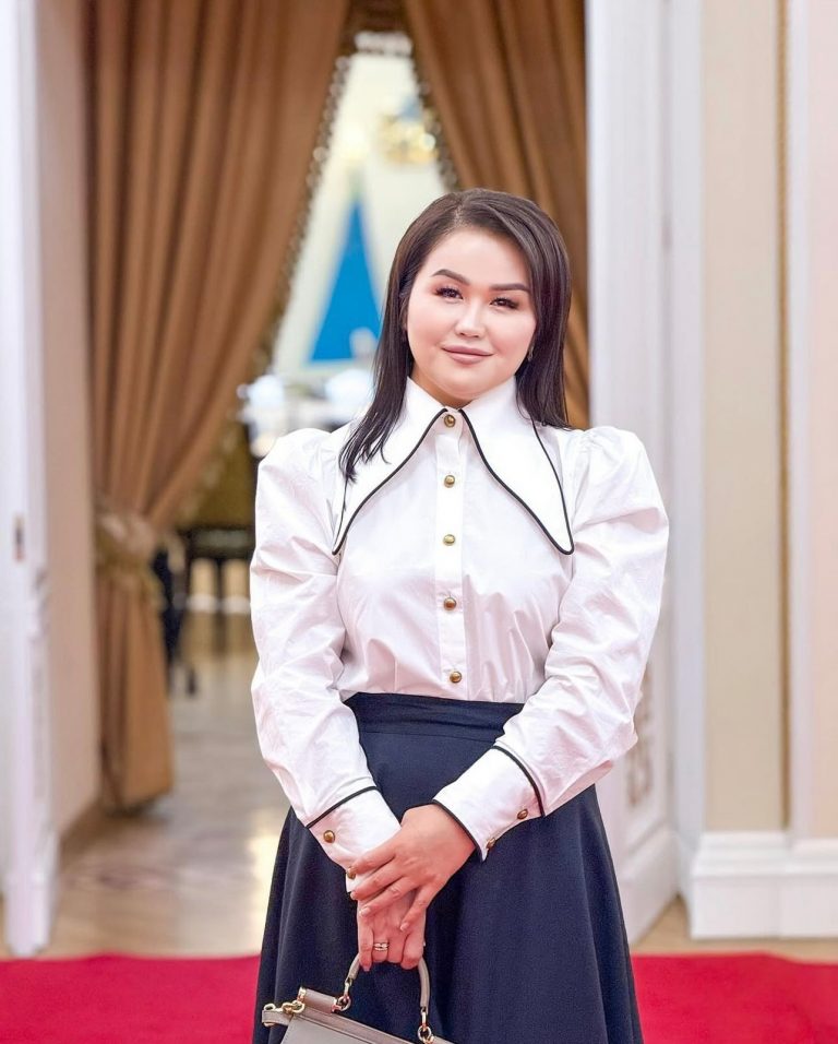 Динара Бердімұраттың нақыл сөздер жинағы жарық көрді