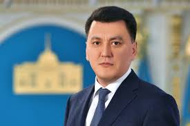 Ерлан Қарин: жаңа Конституцияның негізгі ережелері мен нормаларын жүзеге асыруға қатысты жұмыс кезең-кезеңімен атқарылып жатыр