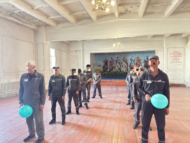 №20 мекемеде мекеме психологтары сотталғандармен ойын терапиясын өткізді