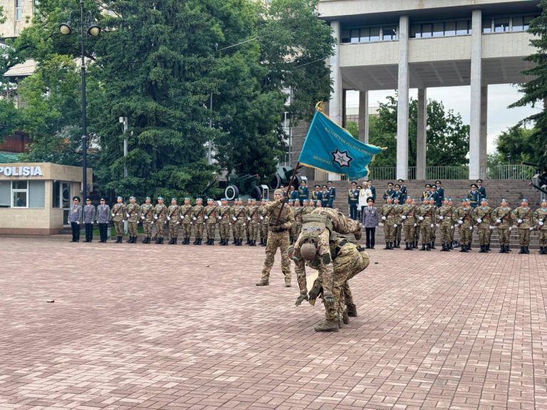 Әскери ант қабылдау рәсімі болды