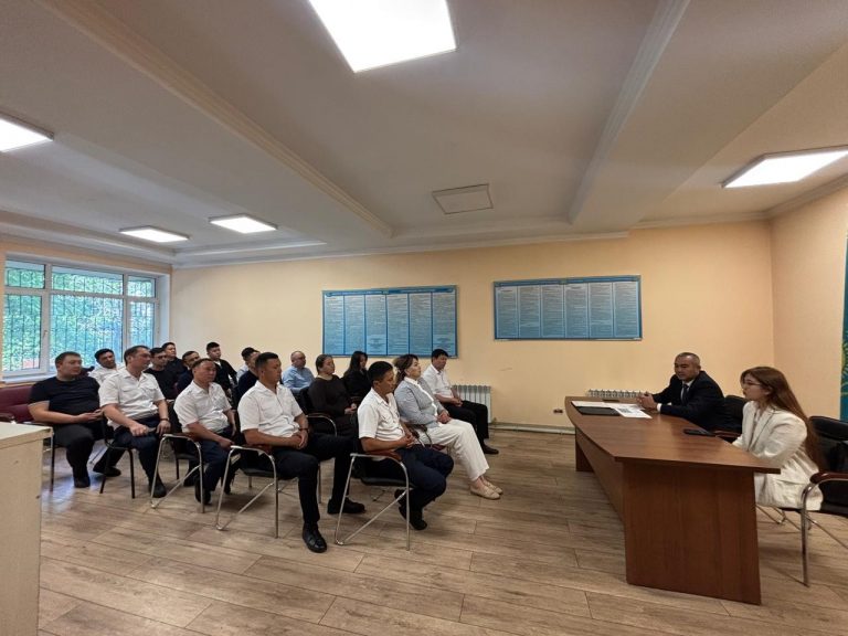 Государственным служащим города Алматы даны разъяснения