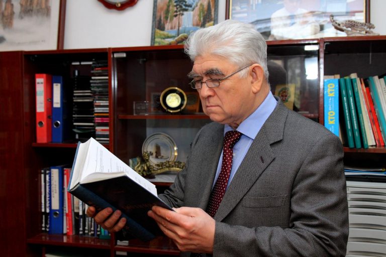 ПОЛВЕКА МЕЖДУ ПЛАМЕНЕМ И НАНОНАУКОЙ