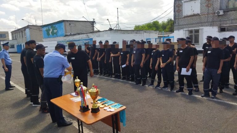 В учреждении максимальной безопасности УИС по области Абай состоялось торжественное закрытие летней спартакиады среди осужденных