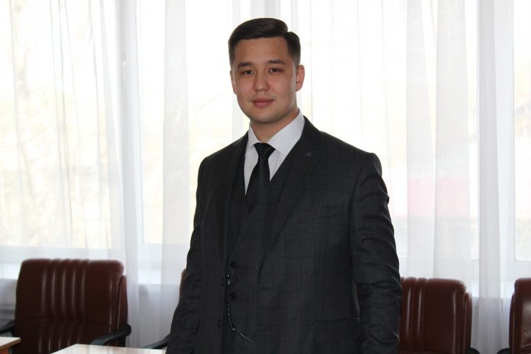 Эволюция судебной системы в контексте новой Конституции 