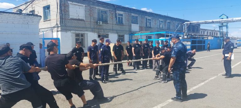 Абай облысындағы қауіпсіздігі барынша жоғары мекемеде сотталғандар арасында «Арқан тарту» ұлттық ойысы бойынша жарыс өтті