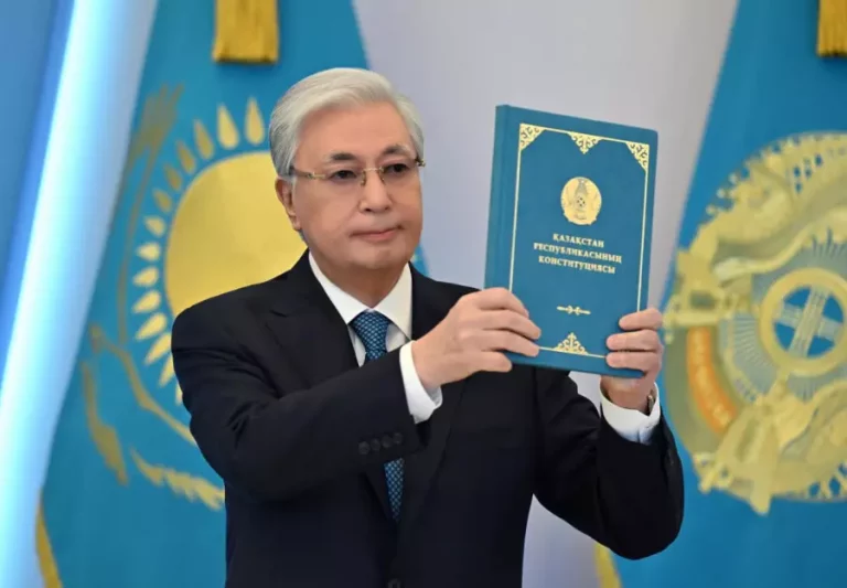 “Қазақстан тарихының жаңа дәуірі басталады“. Тоқаев халыққа үндеу жасады