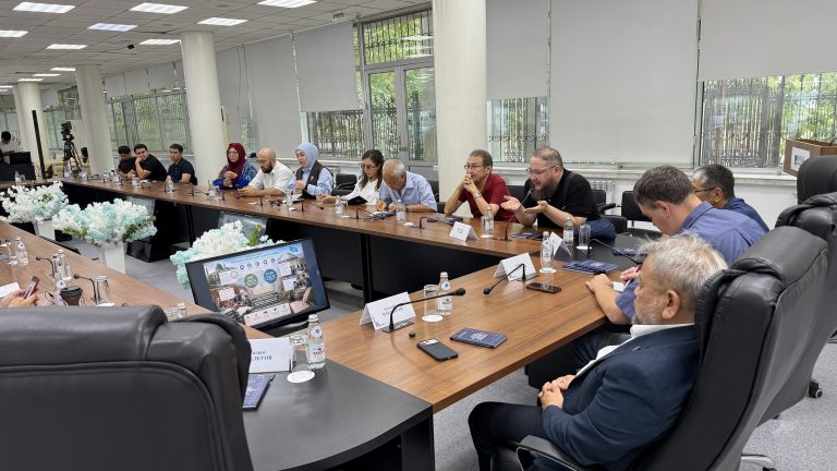 Ұлттық бірегейлік пен рухани құндылықтар мәселелері талқыланған кітап таныстырылымы өтті