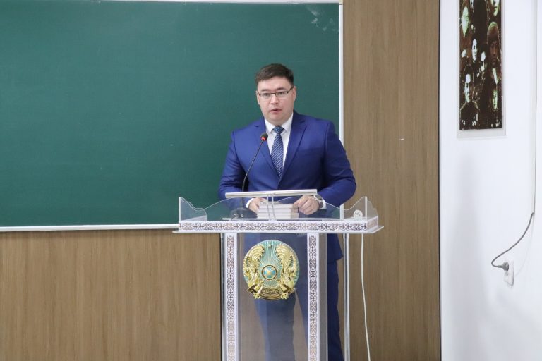 Батыр рухы білім ордасында: Мәлік Ғабдуллин атындағы дәріс залы ашылды