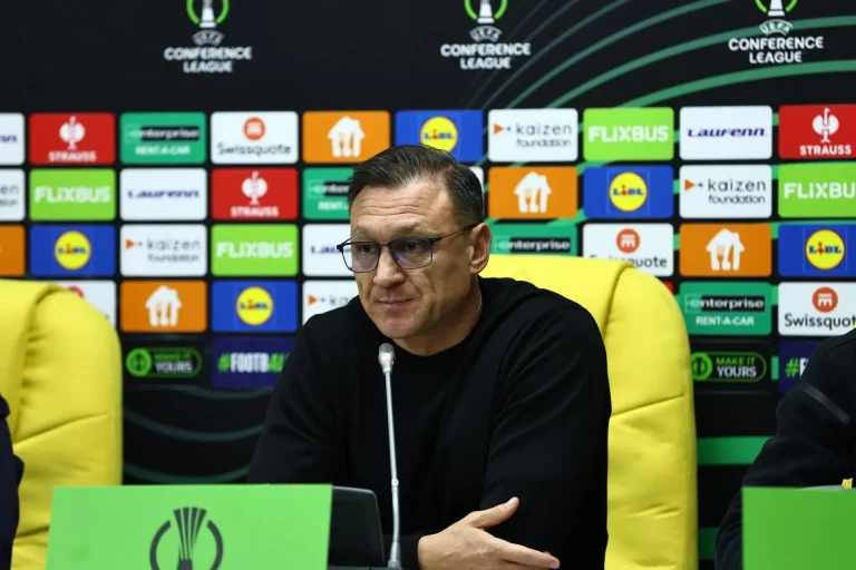 Рафаэль Уразбахтин «Қайрат» клубының бас бапкері қызметінен кетті